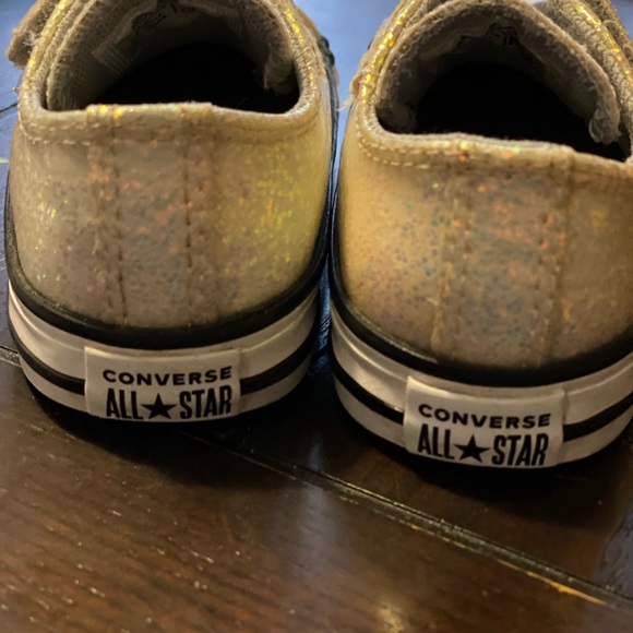 Toddler Girls Iridescent Sparkle Converse - Picture 3 of 5